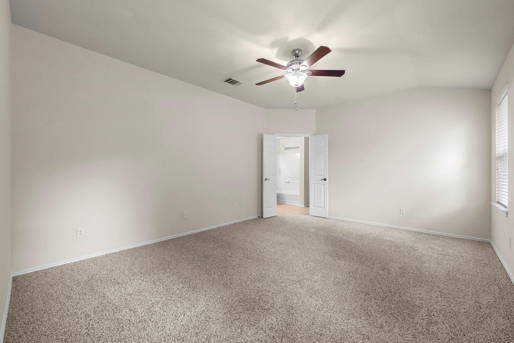 9424 Castle Pines Dr - Photo 13