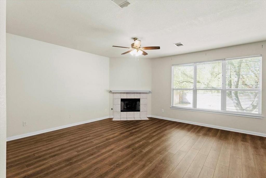 3112 Burks Ln - Photo 3