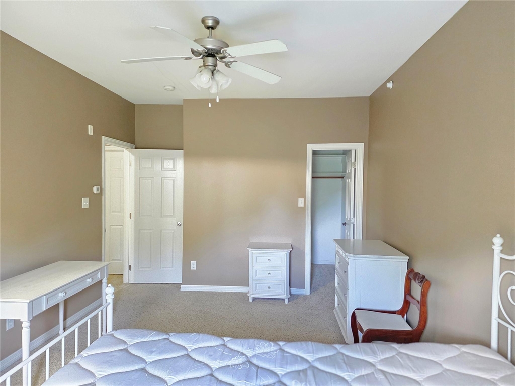 305 Holleman Dr E - Photo 19