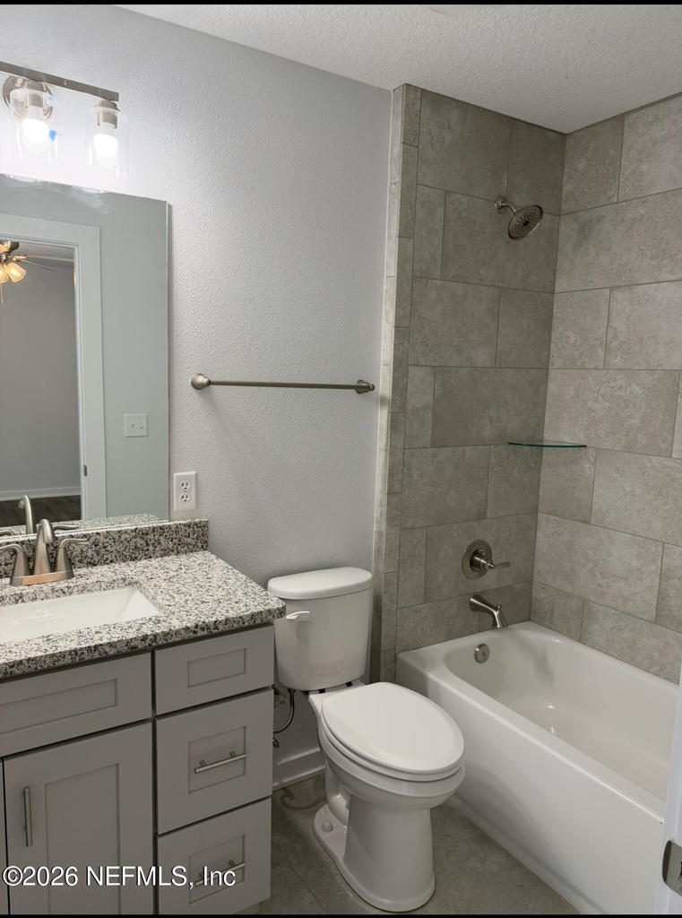 201 Bradford Drive - Photo 4