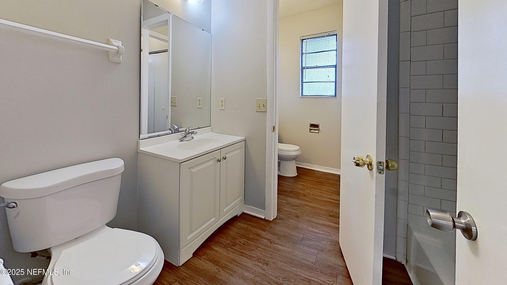 477 Crabapple Court - Photo 2
