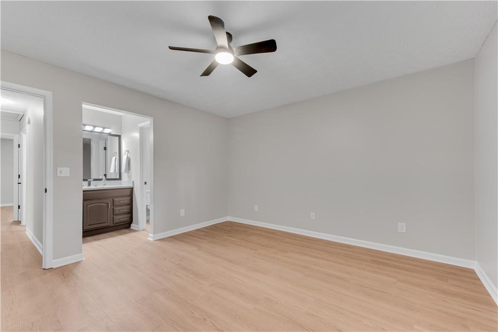 5097 Village Green Way - Photo 18
