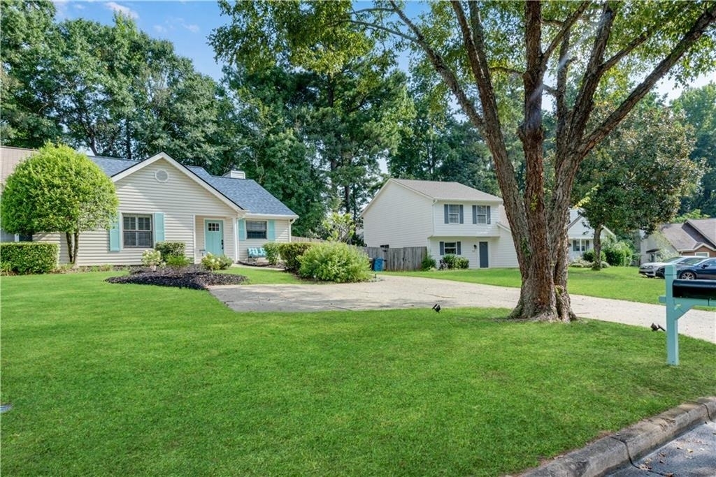 5097 Village Green Way - Photo 3
