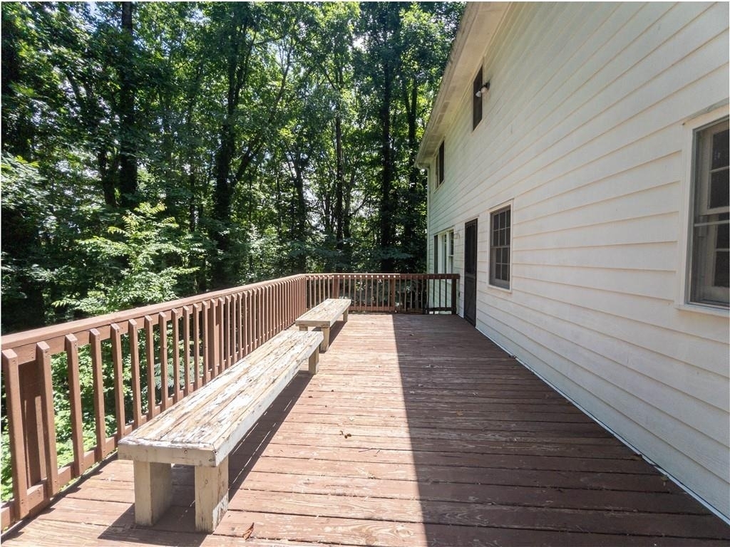 965 Millbrook Court - Photo 32