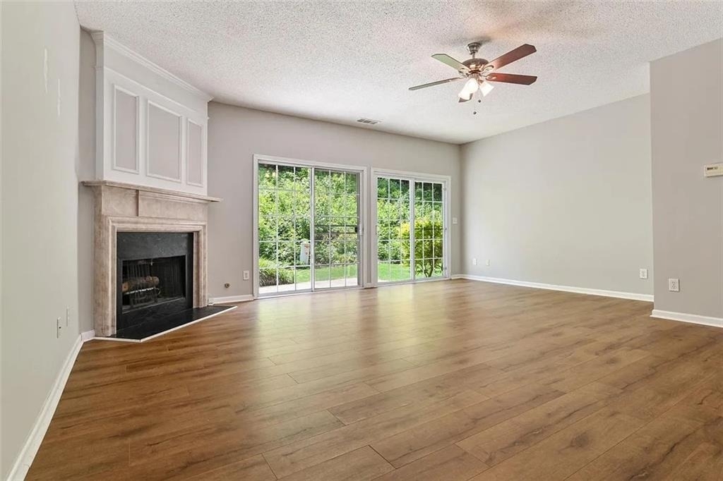 9155 Nesbit Ferry Road - Photo 1
