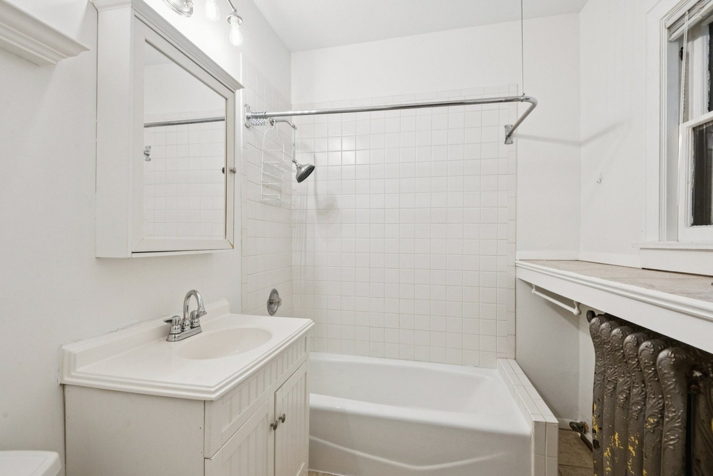 807 Greenleaf Street - Photo 9