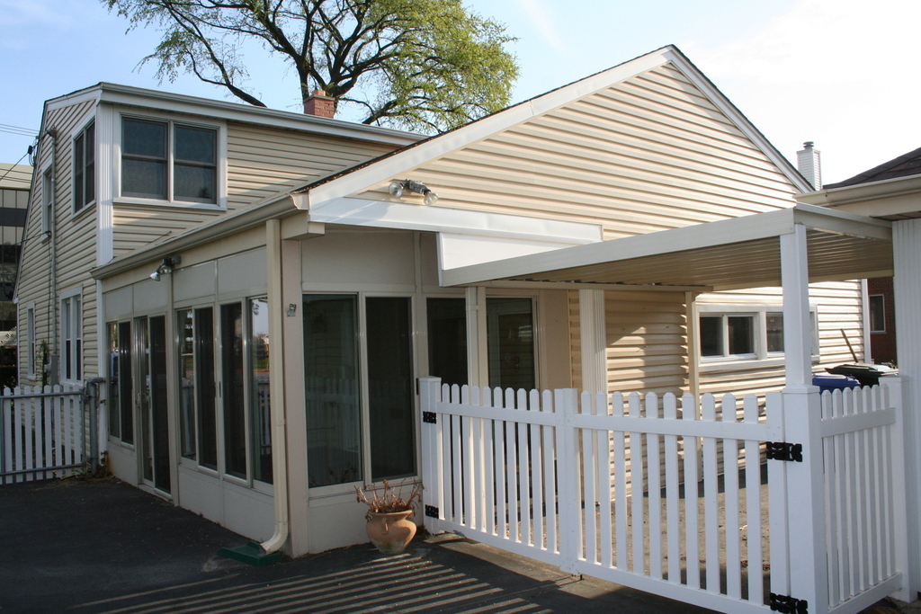 1000 E Touhy Avenue - Photo 1