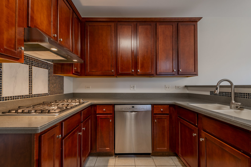 1226 Bradley Circle - Photo 10