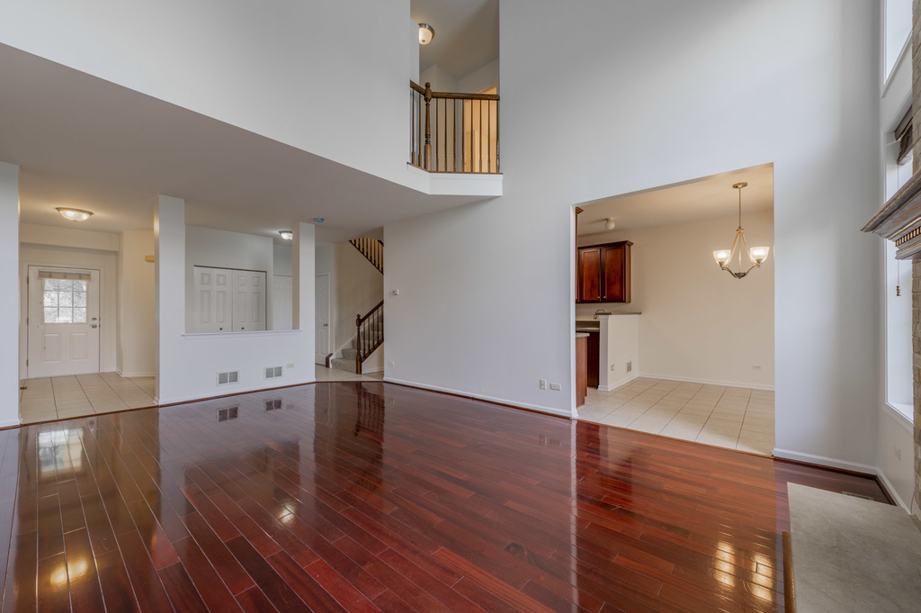 1226 Bradley Circle - Photo 2