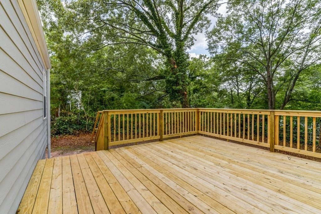 567 Ashburton Avenue - Photo 15