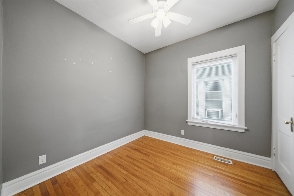 2240 Highland Avenue - Photo 8
