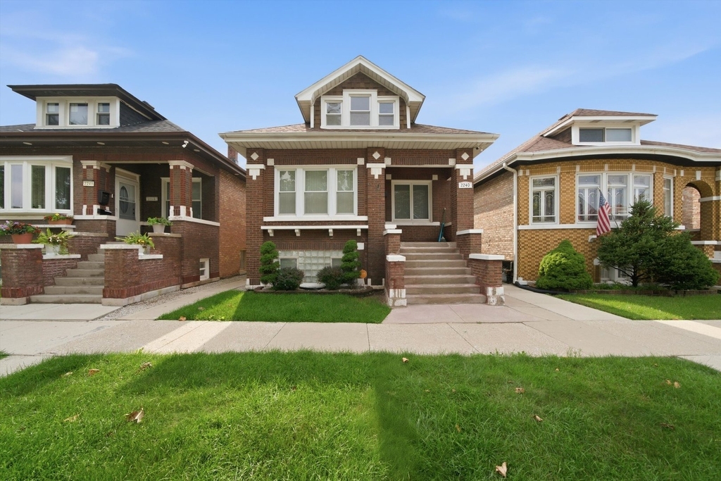 2240 Highland Avenue - Photo 0