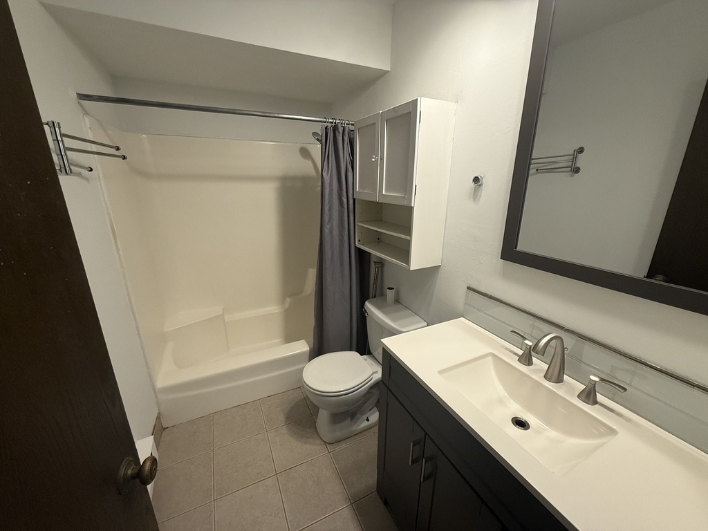 1023 Shagbark Court - Photo 2