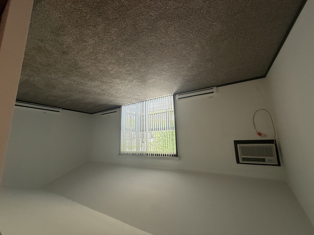 1023 Shagbark Court - Photo 3
