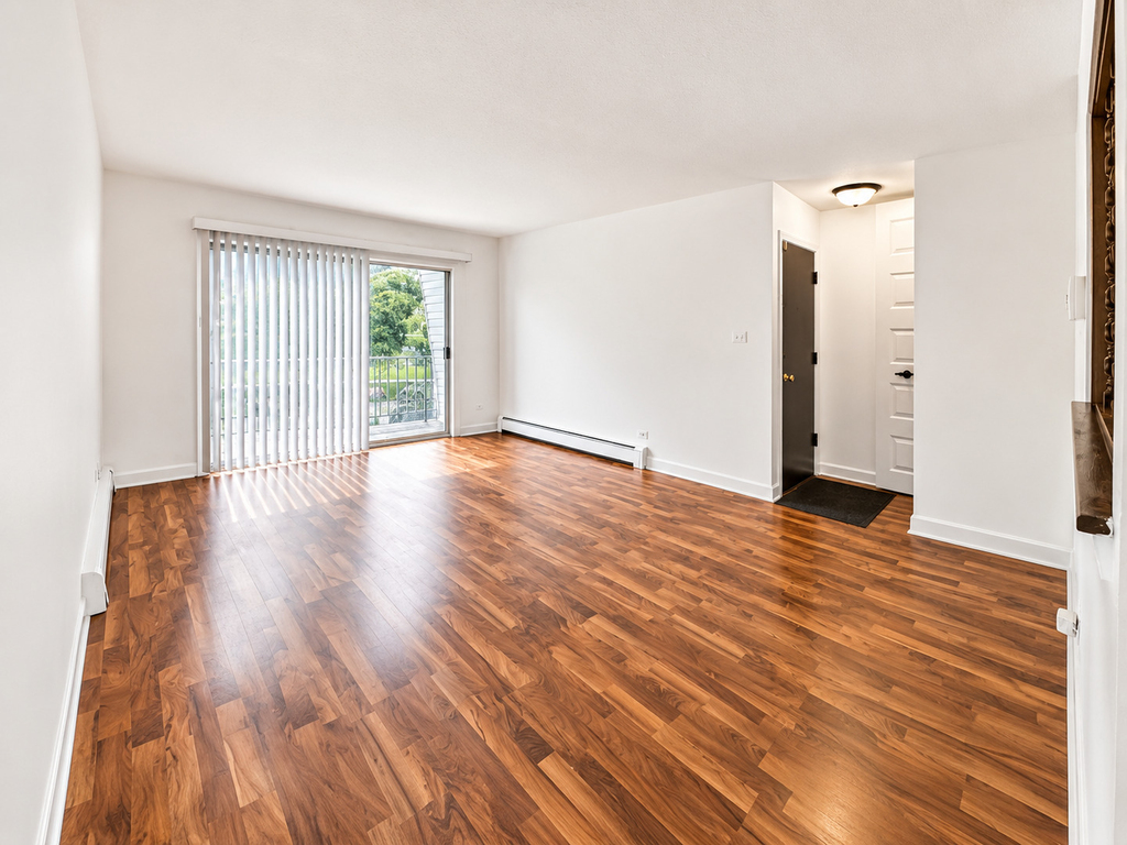 5733 W 103rd Street - Photo 3