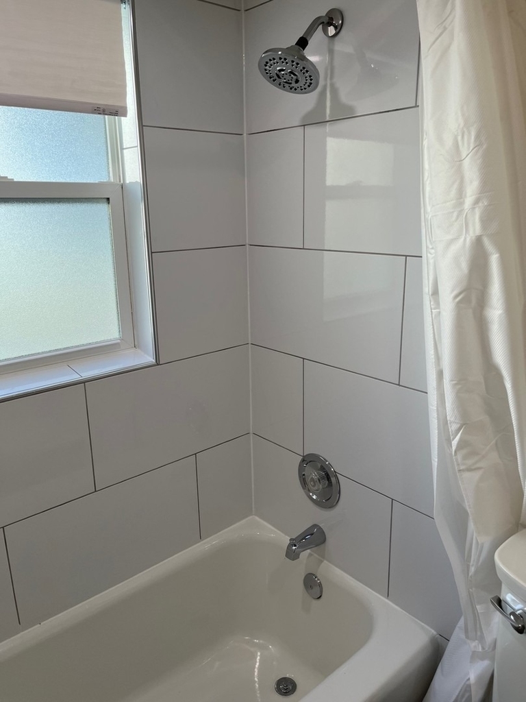 209 W Maple Avenue - Photo 13