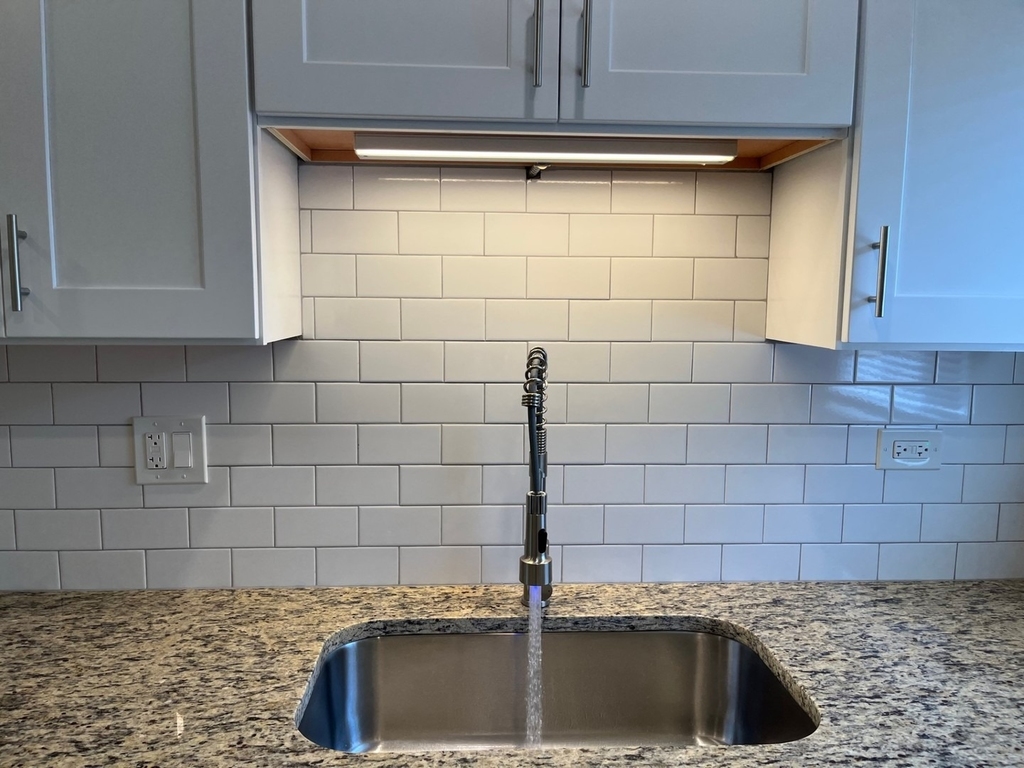 209 W Maple Avenue - Photo 9