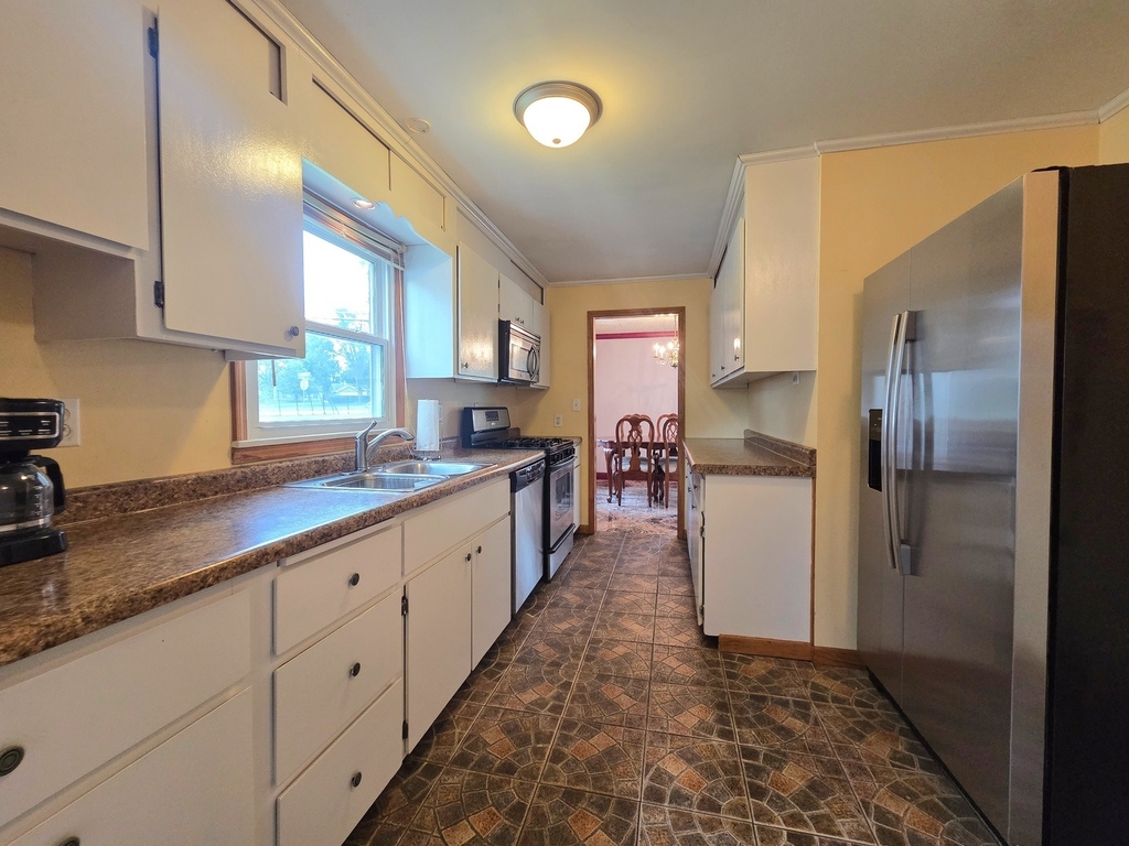 336 E Orchard Street - Photo 5