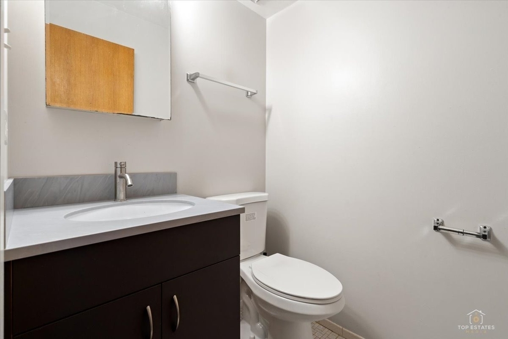 909 Buccaneer Drive - Photo 15