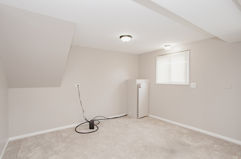720 Durham Lane - Photo 20