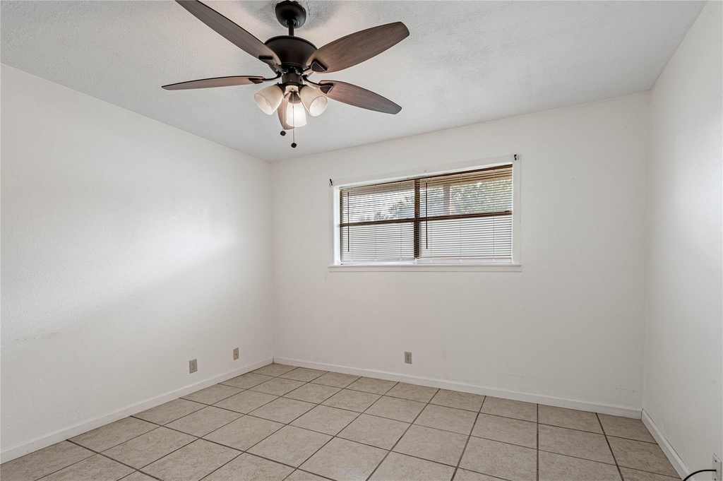 120 Mcadams Lane - Photo 9