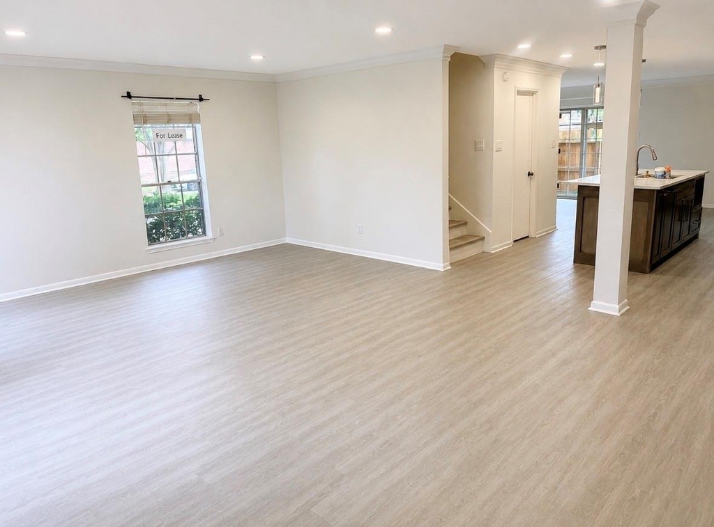 14401 Misty Meadow Ct - Photo 3