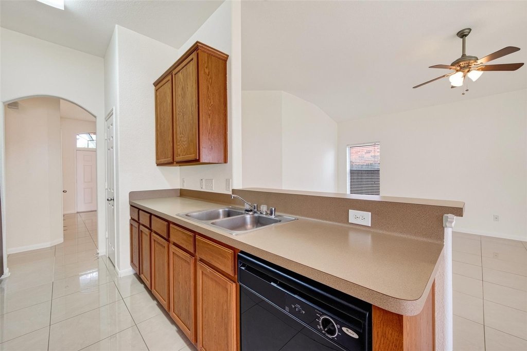 25211 Sierra Woods Lane - Photo 15