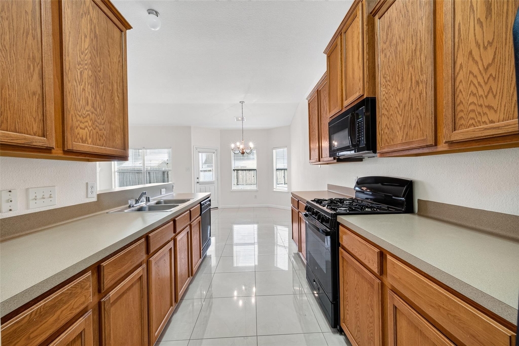 25211 Sierra Woods Lane - Photo 17