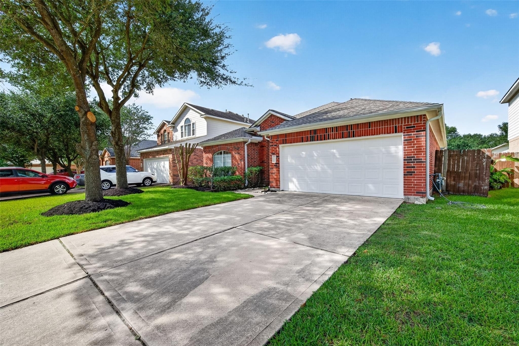 25211 Sierra Woods Lane - Photo 2