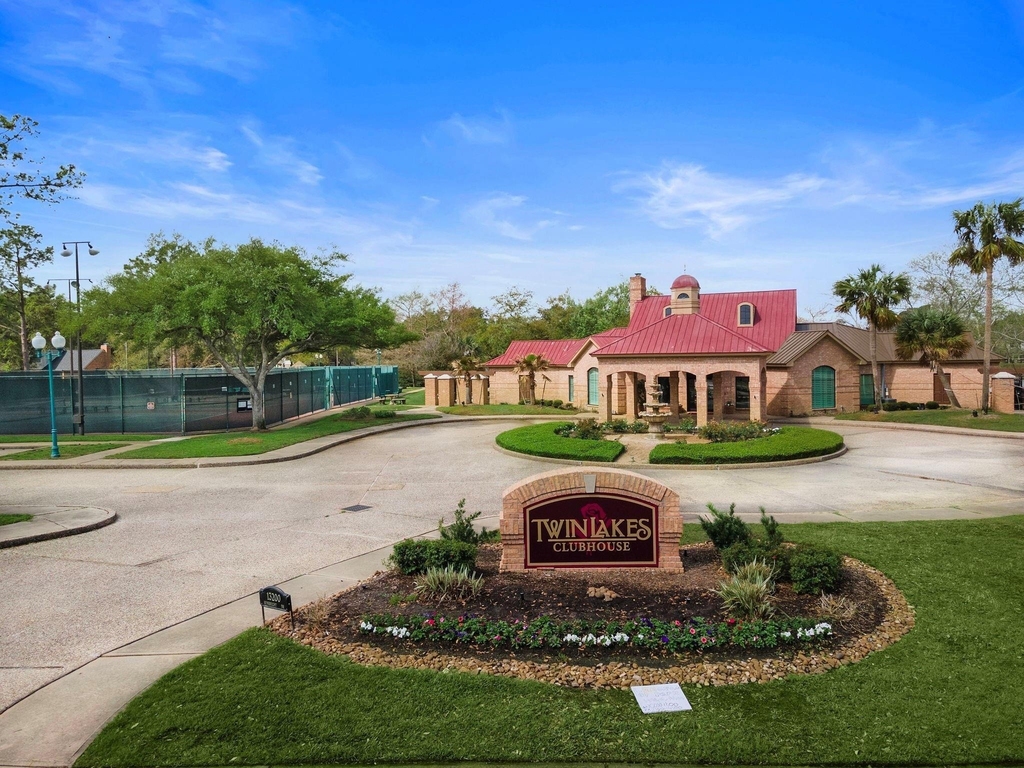 5222 Summer Snow Drive - Photo 45