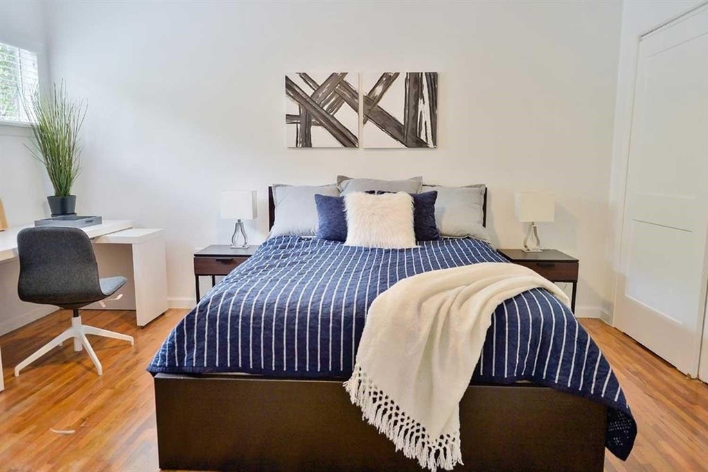 219 Marshall Street - Photo 7