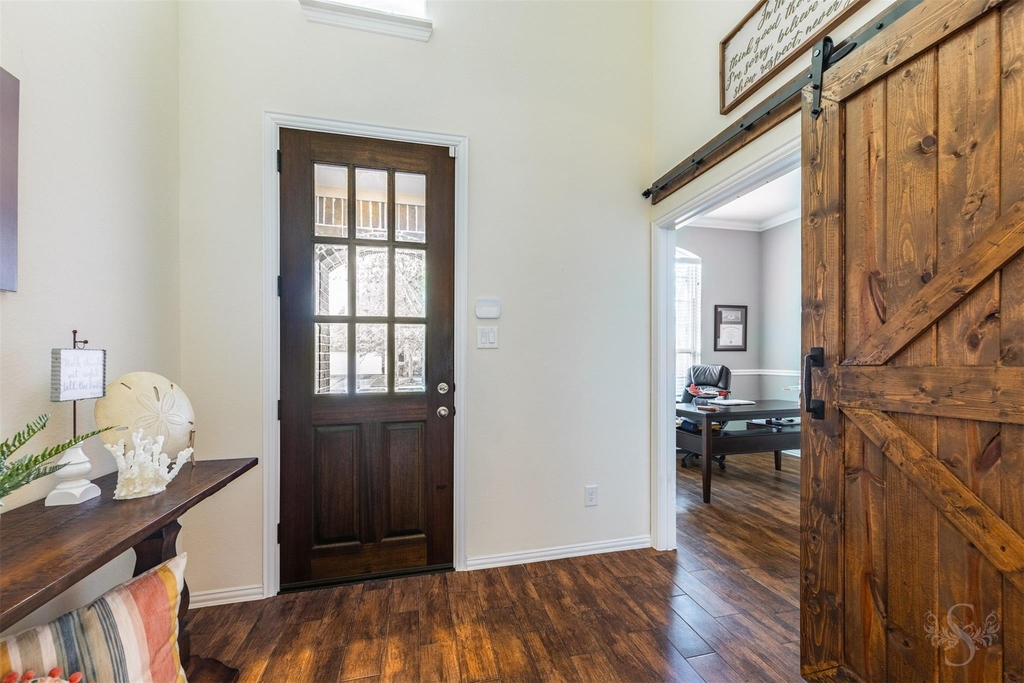 6003 Hedgepark Drive - Photo 9
