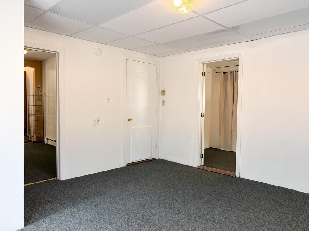 1 North Main - Photo 8