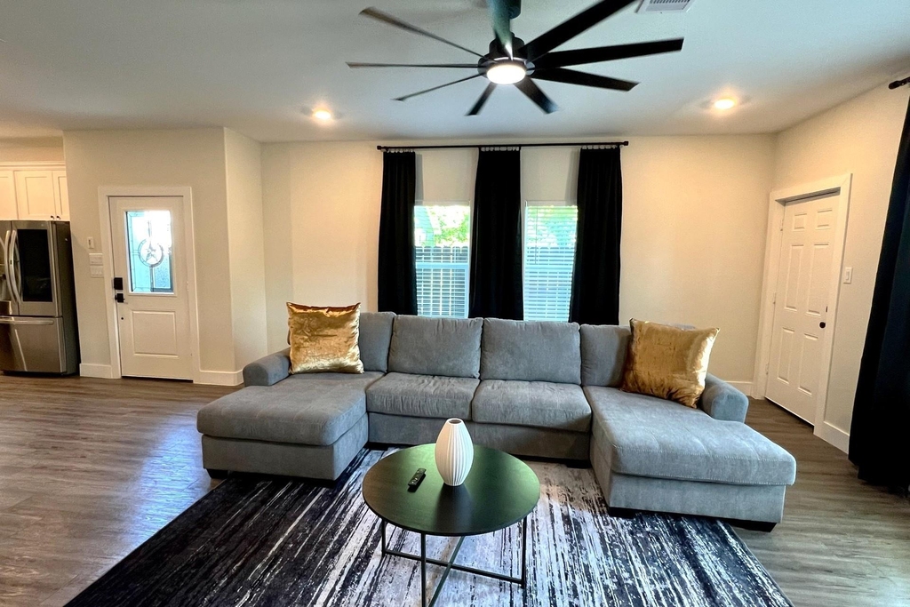 4509 Teton Street - Photo 3