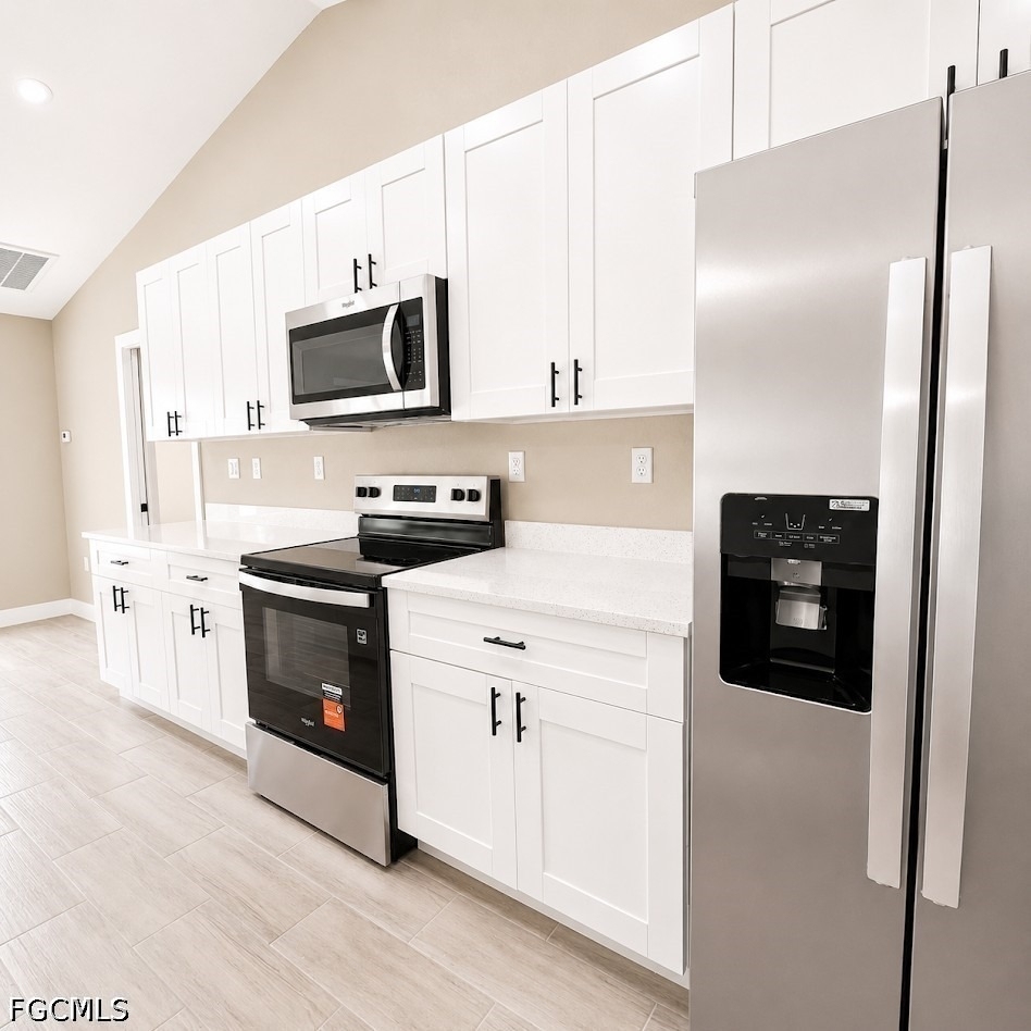 3464 Ne 9th Place - Photo 4