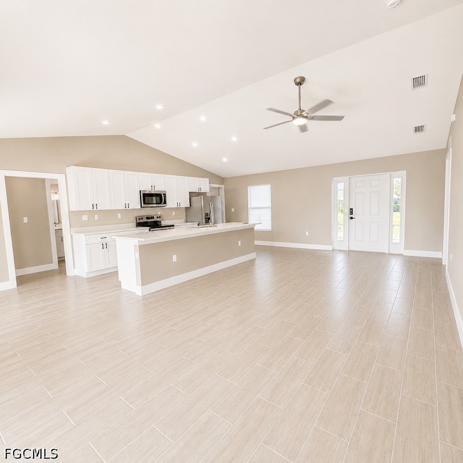 3464 Ne 9th Place - Photo 2