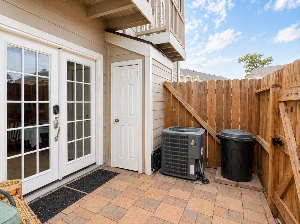 11710 Southlake Drive - Photo 10