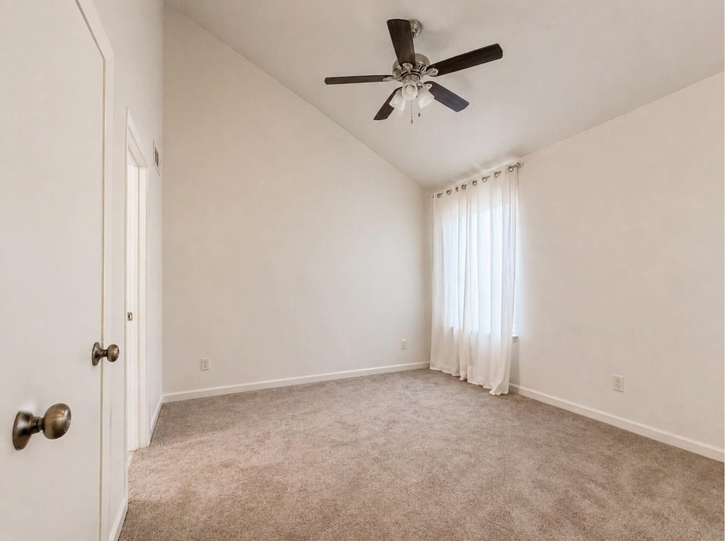 11710 Southlake Drive - Photo 13