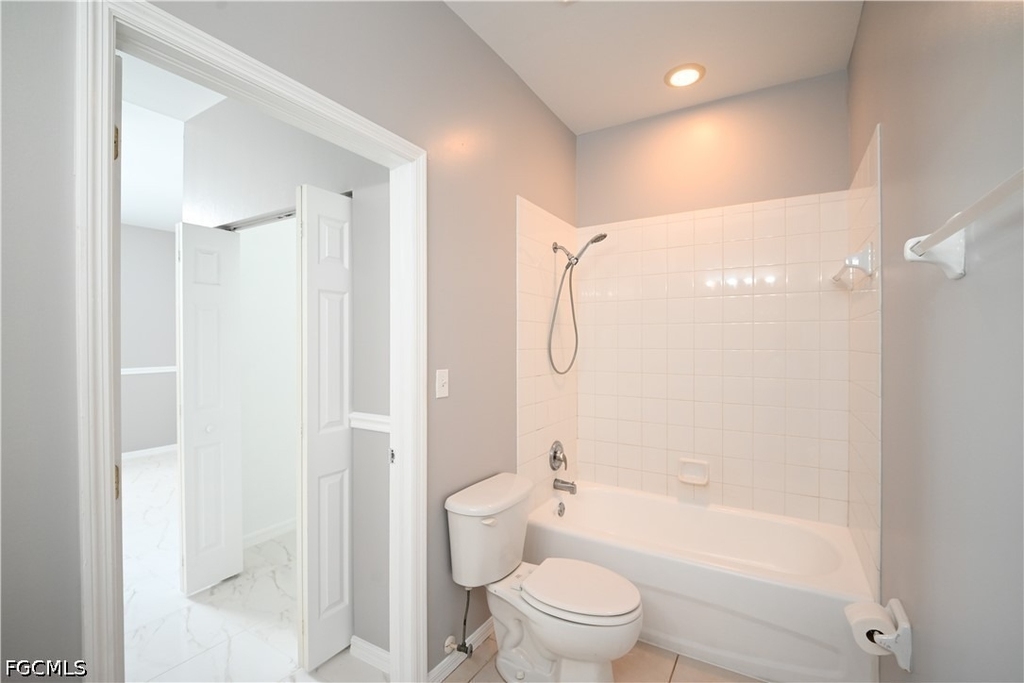 15433 Bellamar Circle - Photo 17