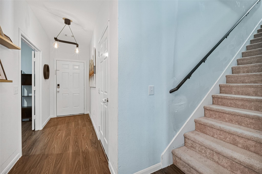 7031 Hobby Wind Ridge Drive - Photo 21