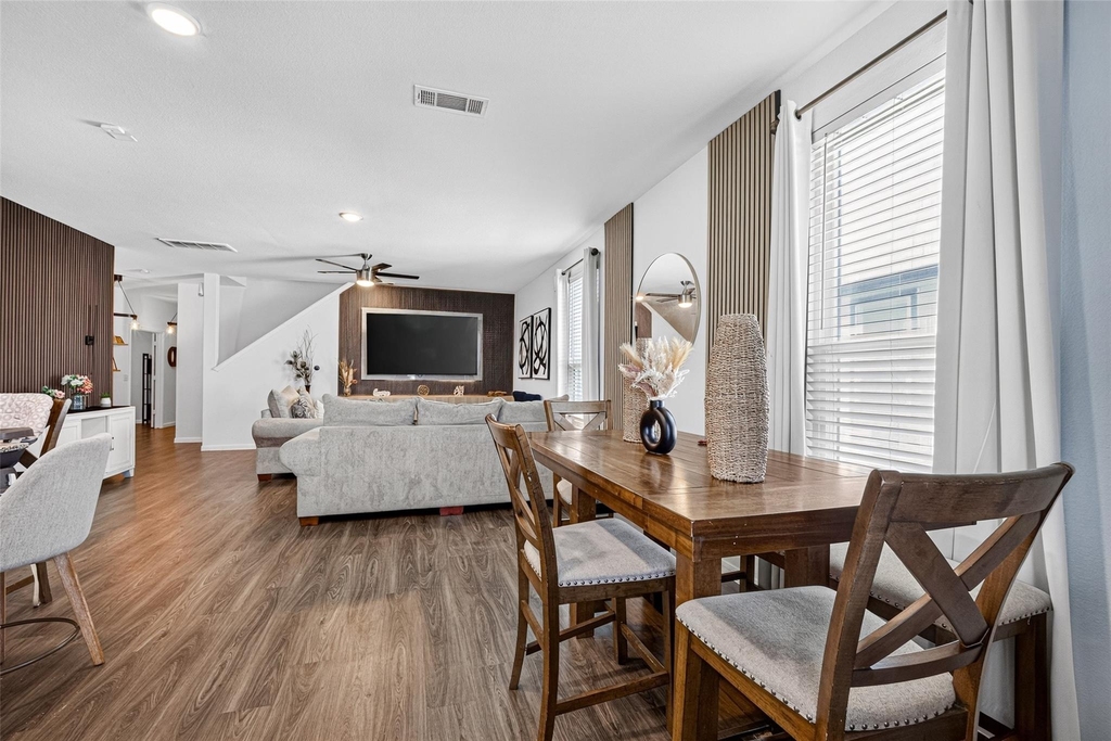 7031 Hobby Wind Ridge Drive - Photo 10