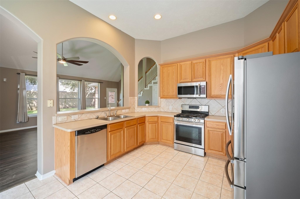 406 Stockbridge Lane - Photo 22