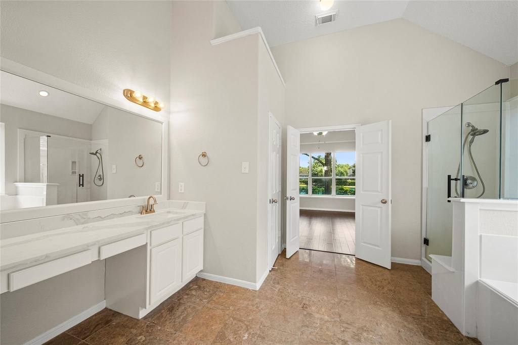 8306 Golden Harbour - Photo 25