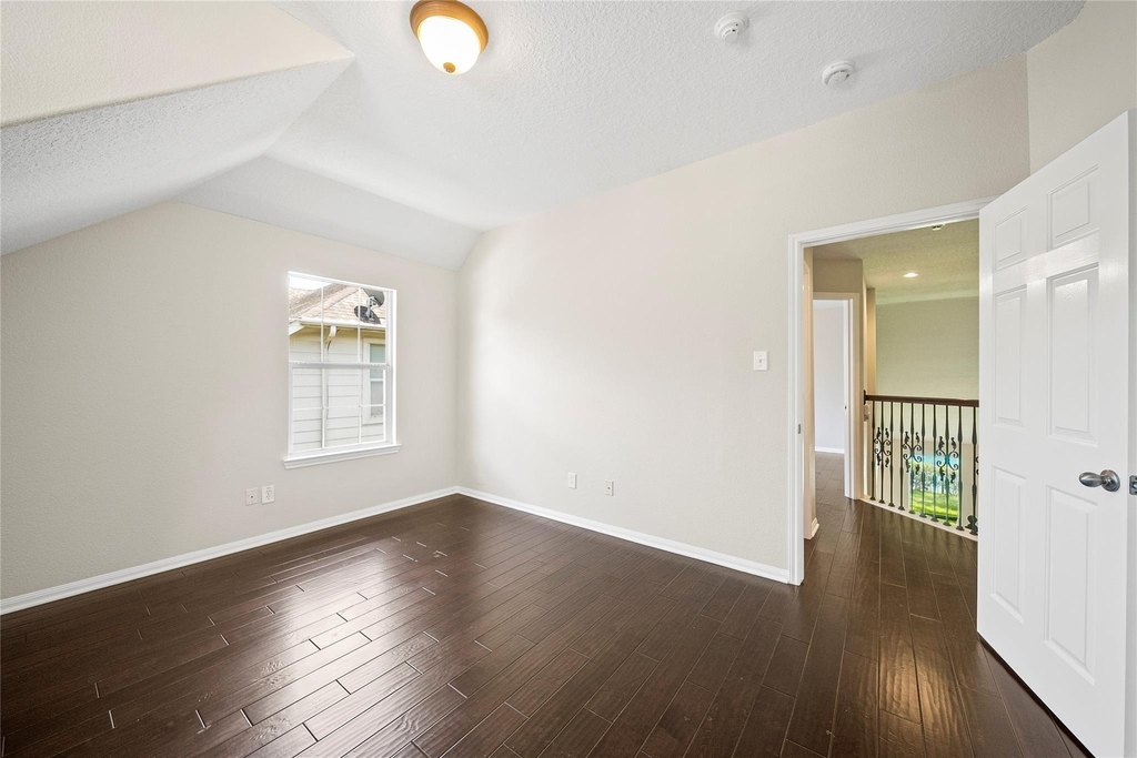 8306 Golden Harbour - Photo 39