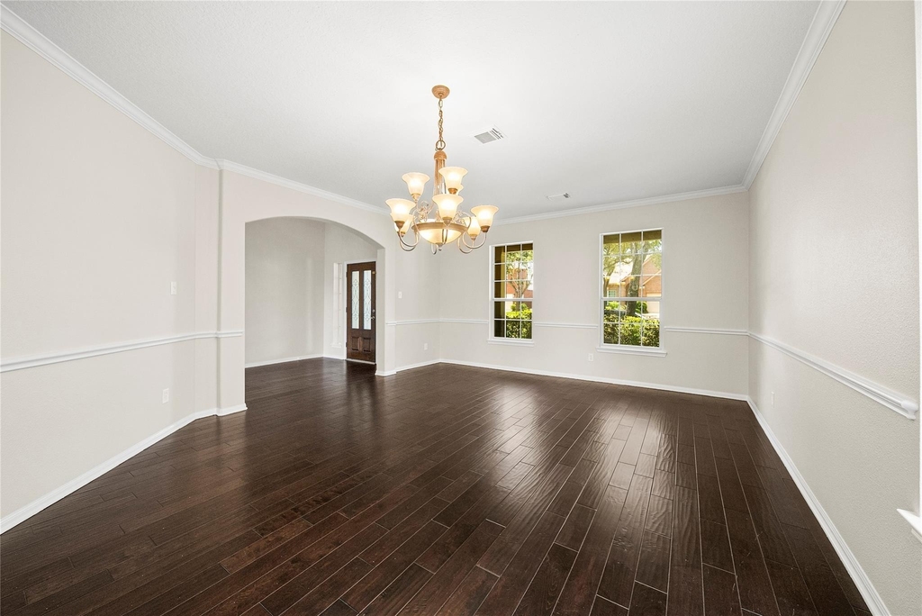 8306 Golden Harbour - Photo 5