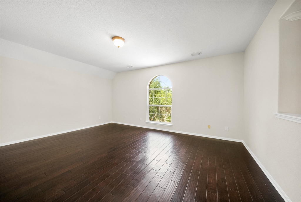 8306 Golden Harbour - Photo 34