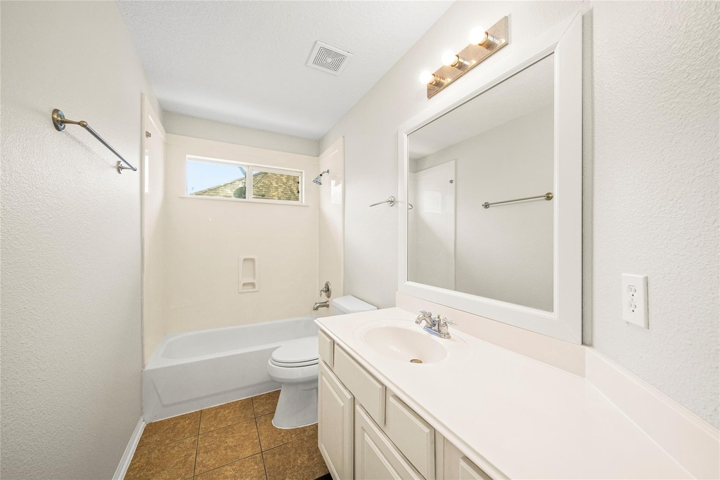 8306 Golden Harbour - Photo 42