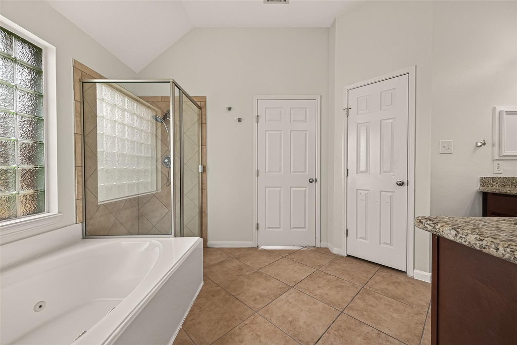 706 Silver Creek Circle - Photo 46