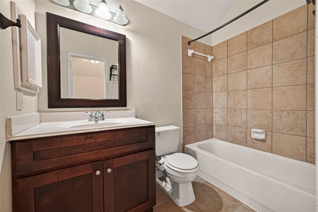 706 Silver Creek Circle - Photo 37