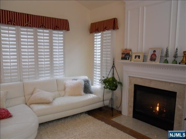 85 Buckthorn - Photo 2